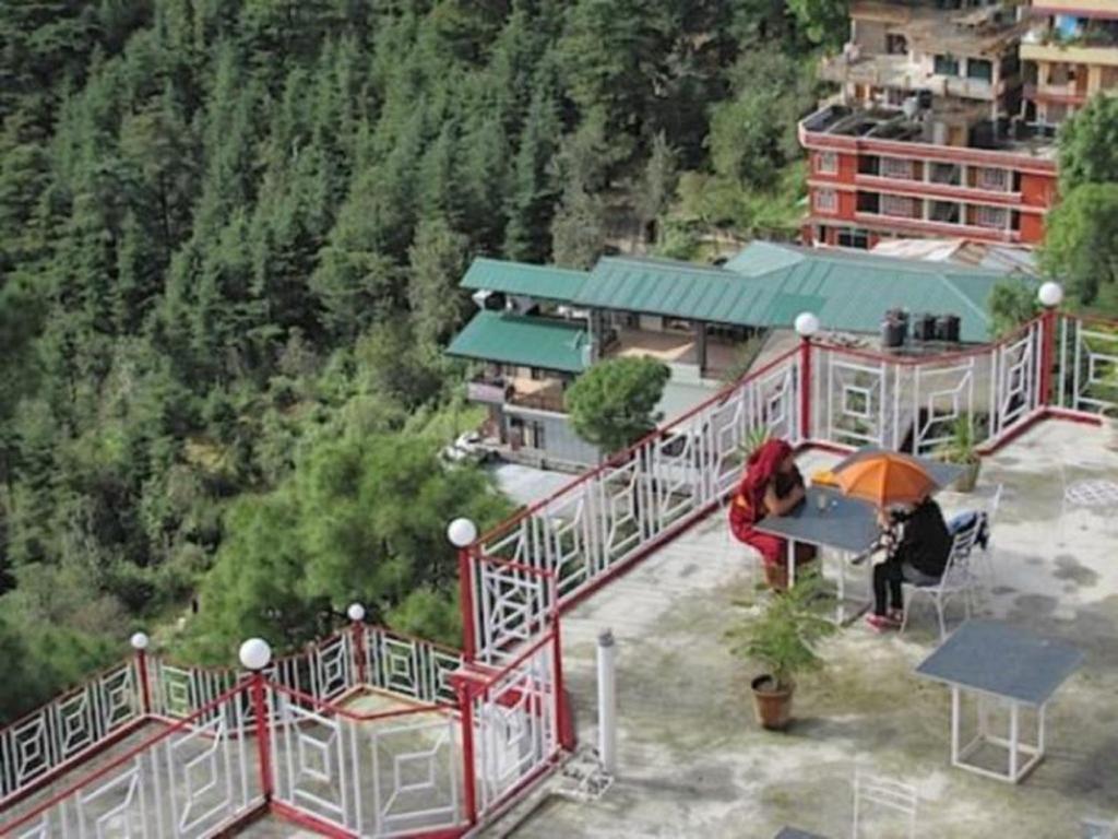 Hotel Deodar Villa Dharamshala Exterior foto